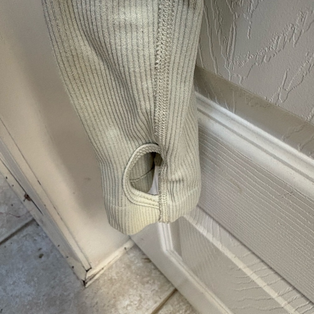 White Fox Cropped Half-Zip Pullover in Light Sage - Picture 4 of 6